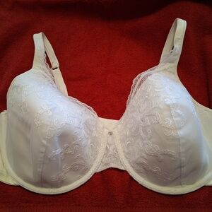 Playtex White Lace Bra